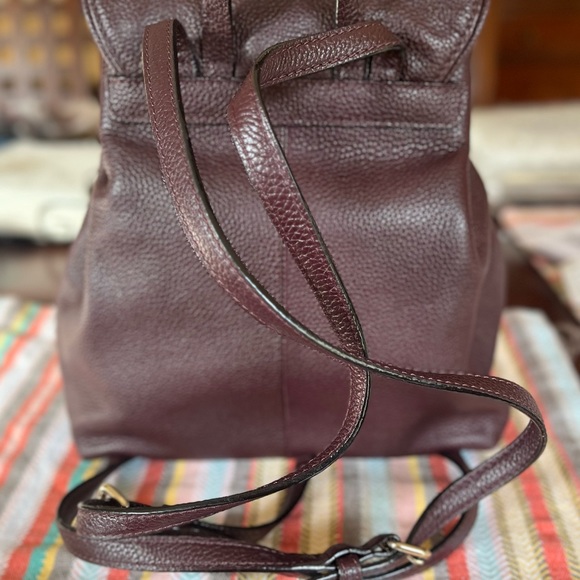 Kate Spade small over shoulder knapsack - Picture 6 of 6